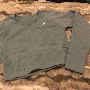 Doyoueven Blue long sleeve crop top